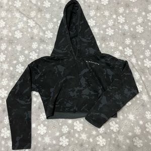 Alphalete cropped camo hoodie